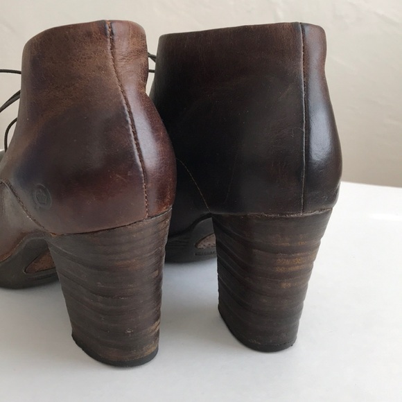 Born crown oil distressed platform bootie 3” heel - Picture 5 of 8